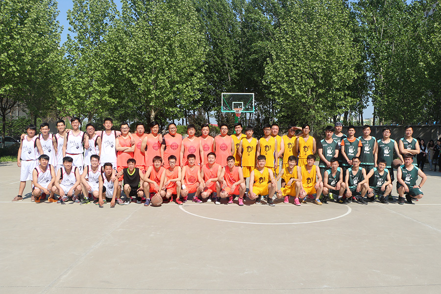 青春無畏，逐夢揚威！河南青峰屆“創(chuàng)新杯”員工籃球聯(lián)賽首戰(zhàn)圓滿落幕！