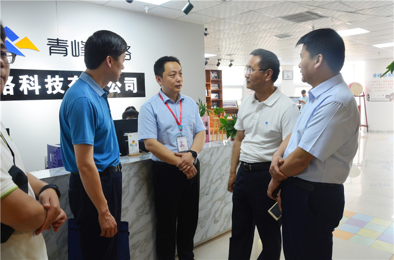 熱烈歡迎安陽(yáng)市委統(tǒng)戰(zhàn)部副部長(zhǎng)李春喜一行蒞臨我司參觀！